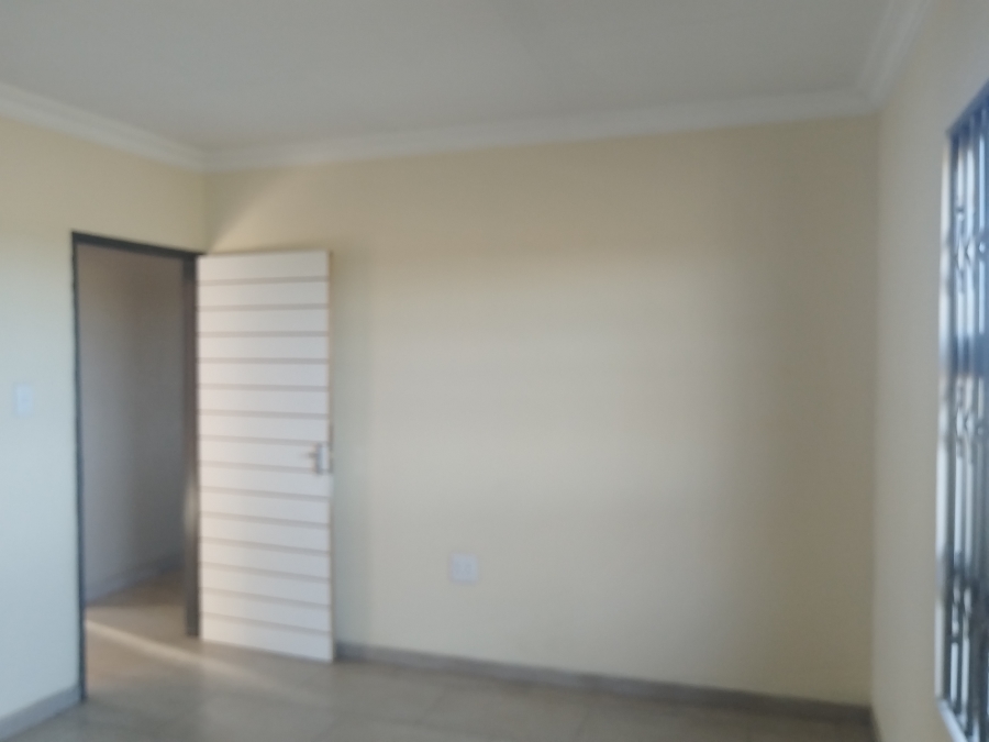 2 Bedroom Property for Sale in Vanderbijlpark CE 4 Gauteng