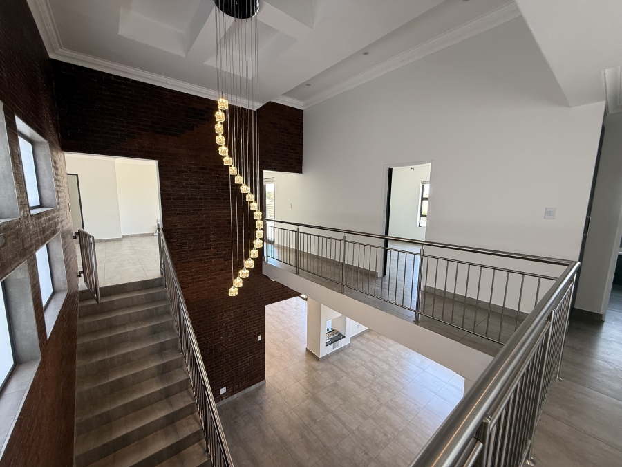 To Let 6 Bedroom Property for Rent in Zambezi Country Estate Gauteng