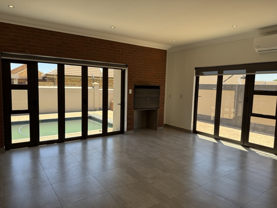 To Let 6 Bedroom Property for Rent in Zambezi Country Estate Gauteng