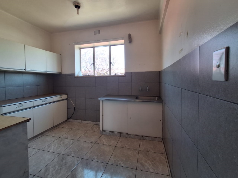 2 Bedroom Property for Sale in Lambton Gauteng