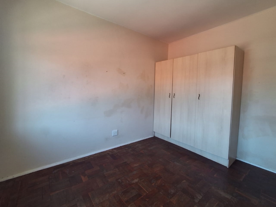 2 Bedroom Property for Sale in Lambton Gauteng