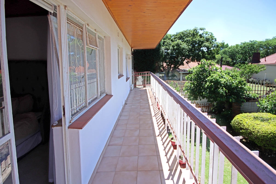 6 Bedroom Property for Sale in Blairgowrie Gauteng