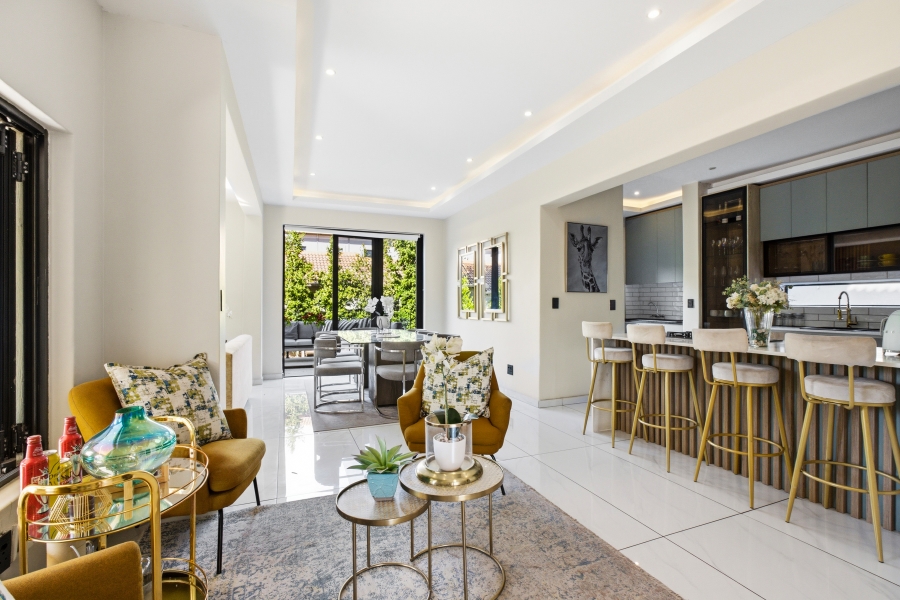 4 Bedroom Property for Sale in Broadacres Gauteng