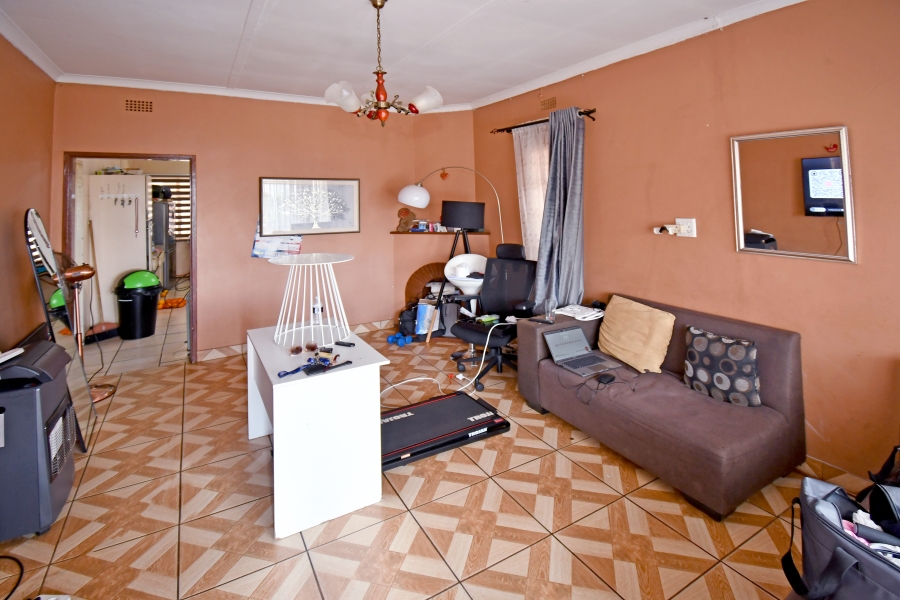 6 Bedroom Property for Sale in Coronationville Gauteng