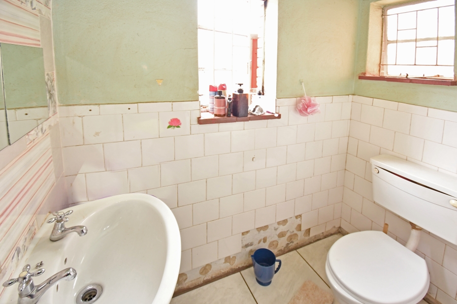 6 Bedroom Property for Sale in Coronationville Gauteng