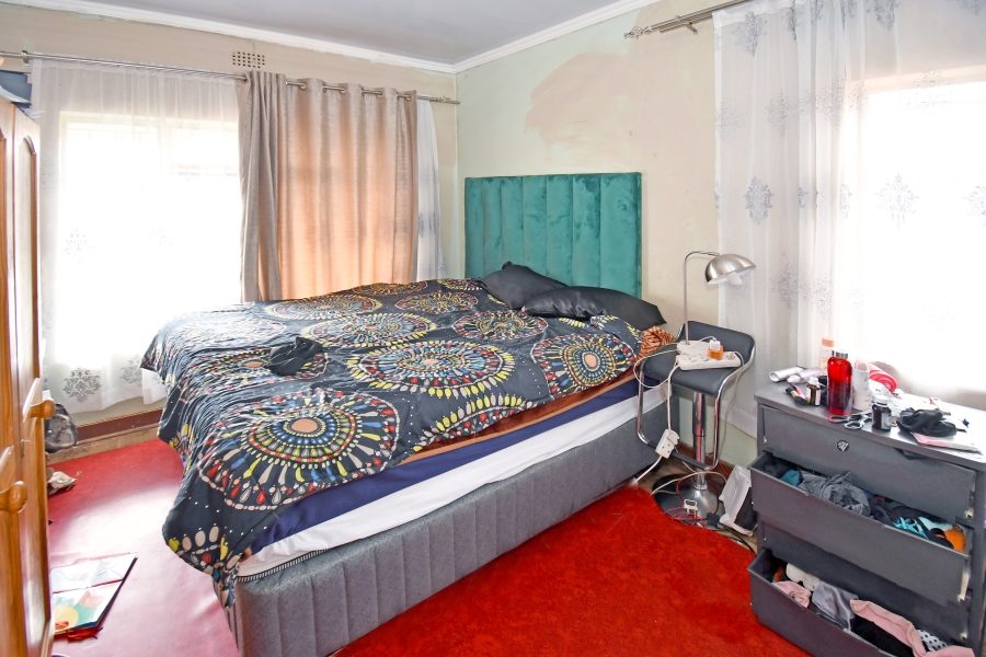6 Bedroom Property for Sale in Coronationville Gauteng