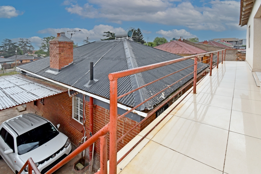 6 Bedroom Property for Sale in Coronationville Gauteng