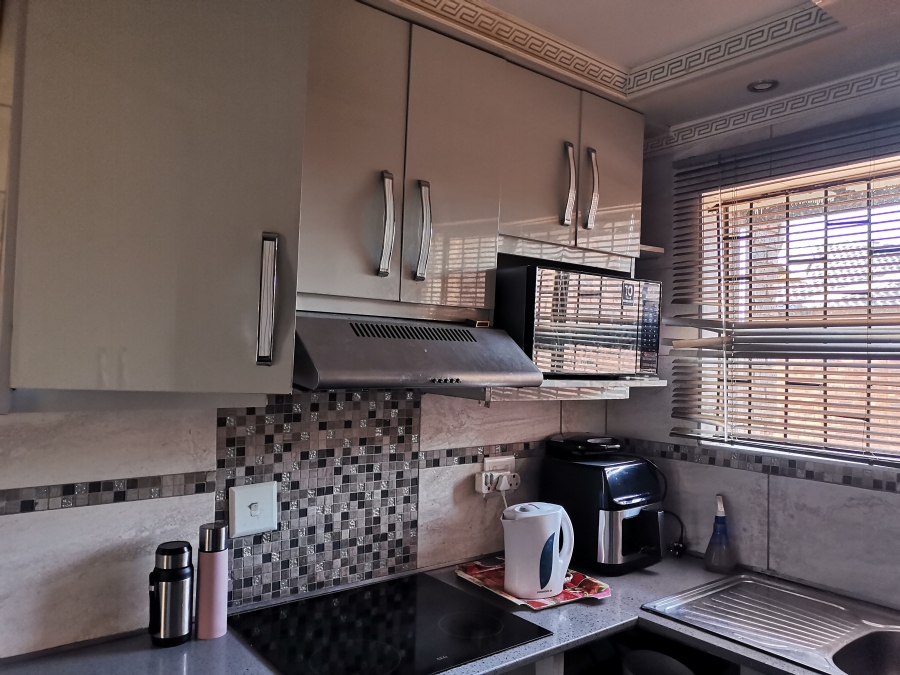 3 Bedroom Property for Sale in Kwa Thema Gauteng