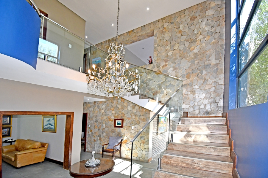 5 Bedroom Property for Sale in Northcliff Gauteng