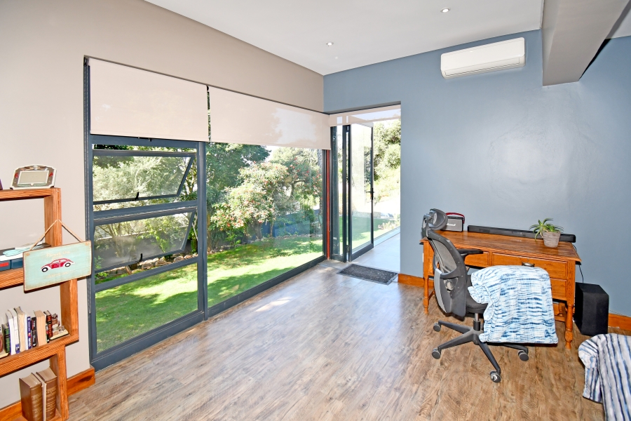 5 Bedroom Property for Sale in Northcliff Gauteng