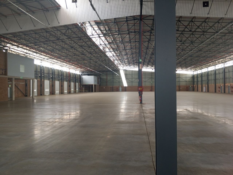 To Let Commercial Property for Rent in Airport Park Gauteng