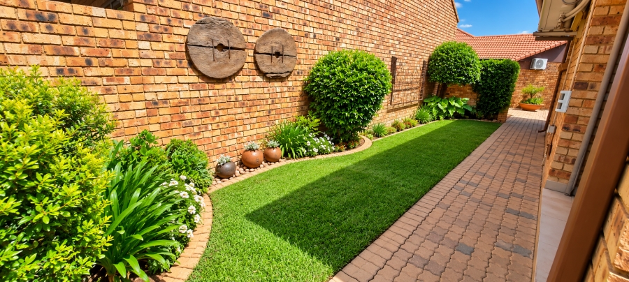 2 Bedroom Property for Sale in Sunward Park Gauteng