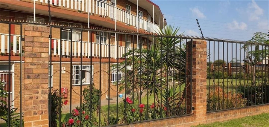 1 Bedroom Property for Sale in Kempton Park Ext 5 Gauteng