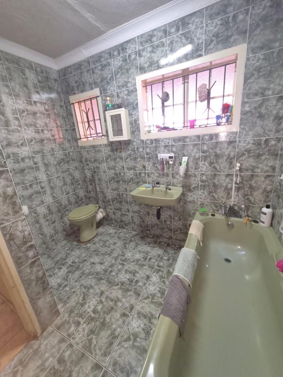 4 Bedroom Property for Sale in Ennerdale Gauteng