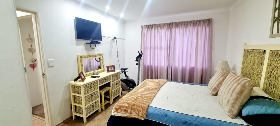 2 Bedroom Property for Sale in Vanderbijlpark SE Gauteng