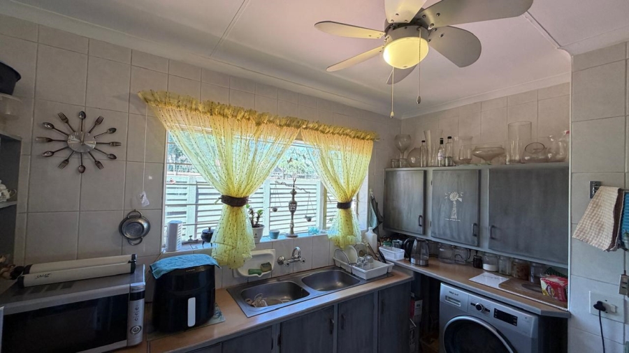 2 Bedroom Property for Sale in Annlin Gauteng
