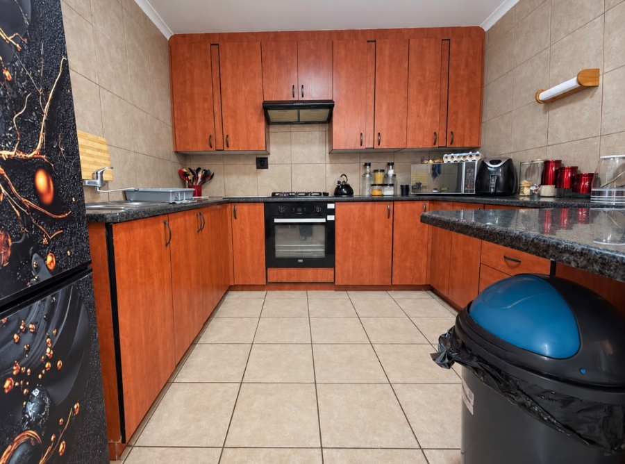 2 Bedroom Property for Sale in Brakpan Central Gauteng