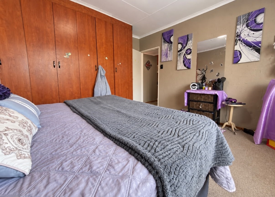 2 Bedroom Property for Sale in Brakpan Central Gauteng