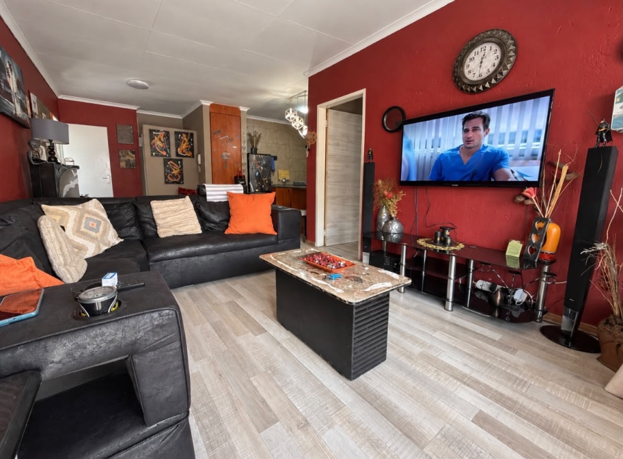 2 Bedroom Property for Sale in Brakpan Central Gauteng