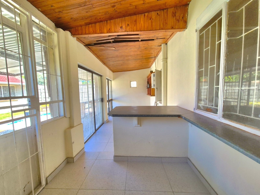 To Let 5 Bedroom Property for Rent in Brenthurst Gauteng