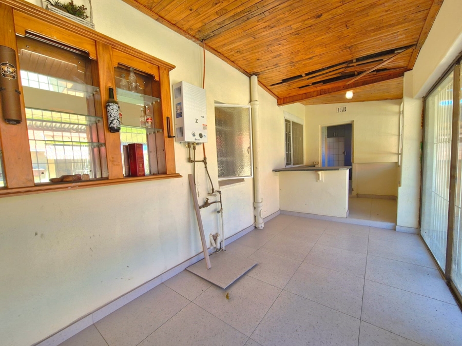 To Let 5 Bedroom Property for Rent in Brenthurst Gauteng