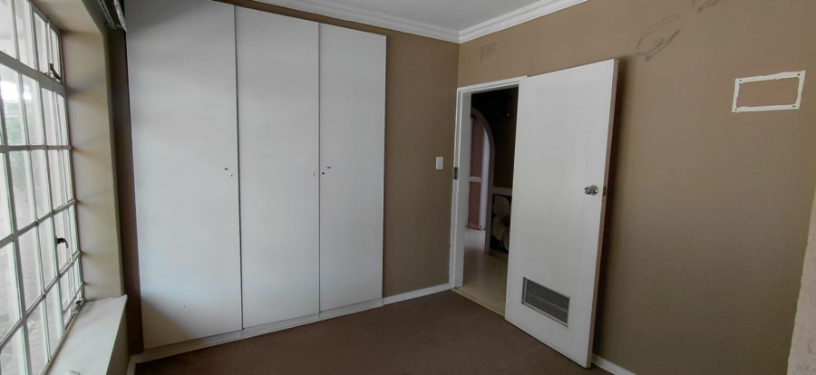 To Let 5 Bedroom Property for Rent in Lakefield Gauteng