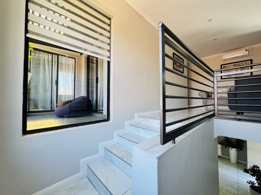 4 Bedroom Property for Sale in Maroeladal Gauteng