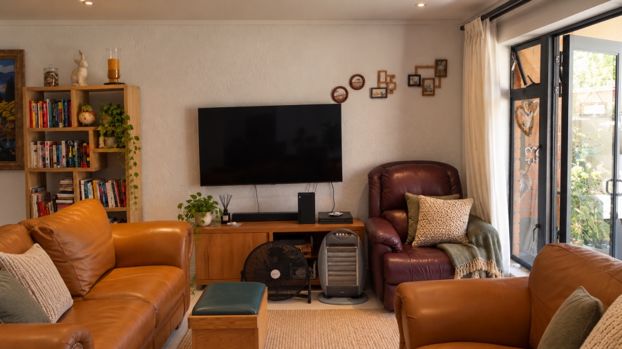 2 Bedroom Property for Sale in Darrenwood Gauteng