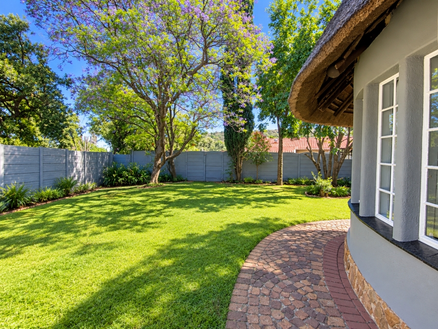 To Let 3 Bedroom Property for Rent in Croydon Gauteng