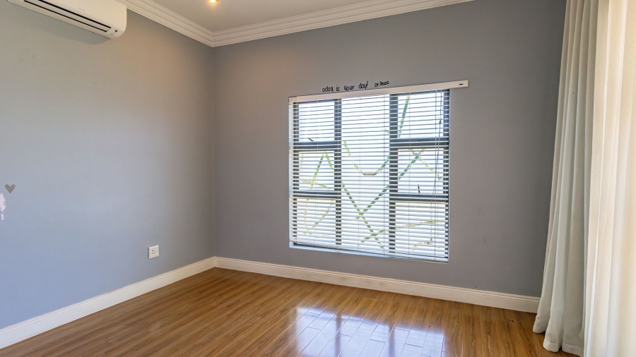 To Let 4 Bedroom Property for Rent in Midlands Estate Gauteng