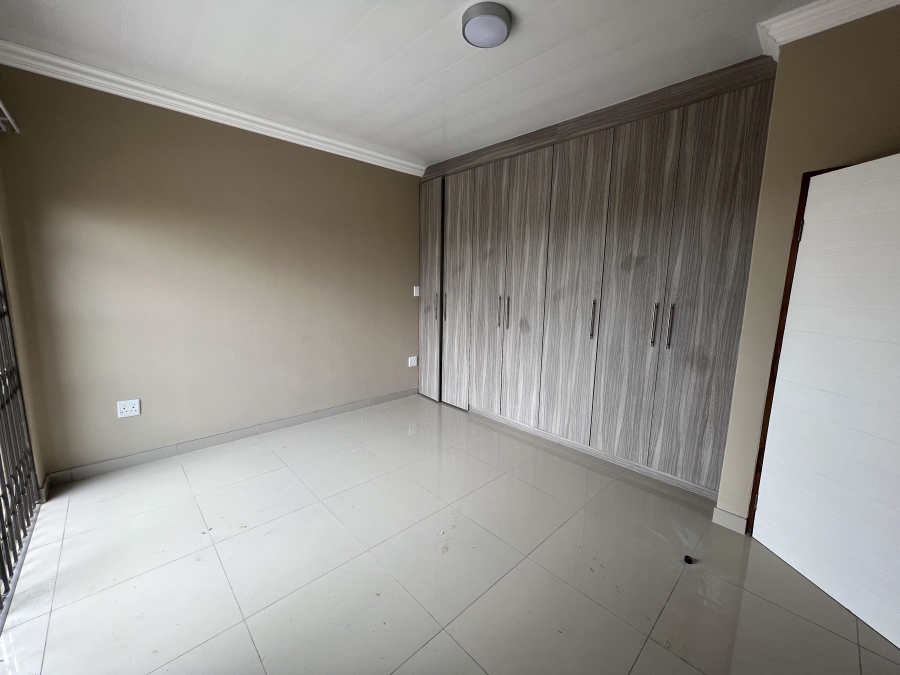 To Let 3 Bedroom Property for Rent in Erasmia Gauteng