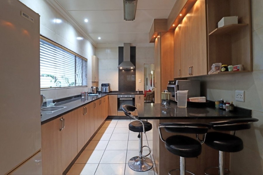 To Let 3 Bedroom Property for Rent in Bryanston Gauteng