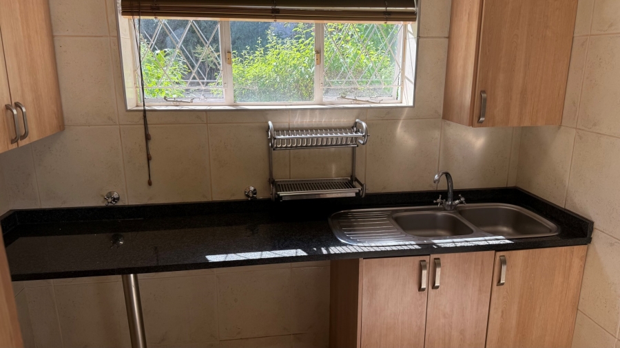 To Let 3 Bedroom Property for Rent in Bryanston Gauteng