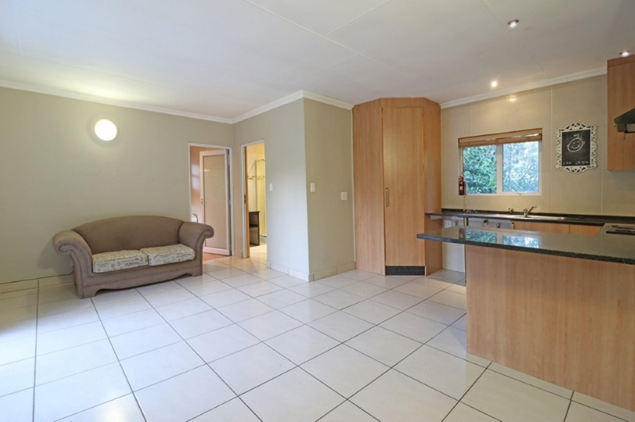 To Let 3 Bedroom Property for Rent in Bryanston Gauteng