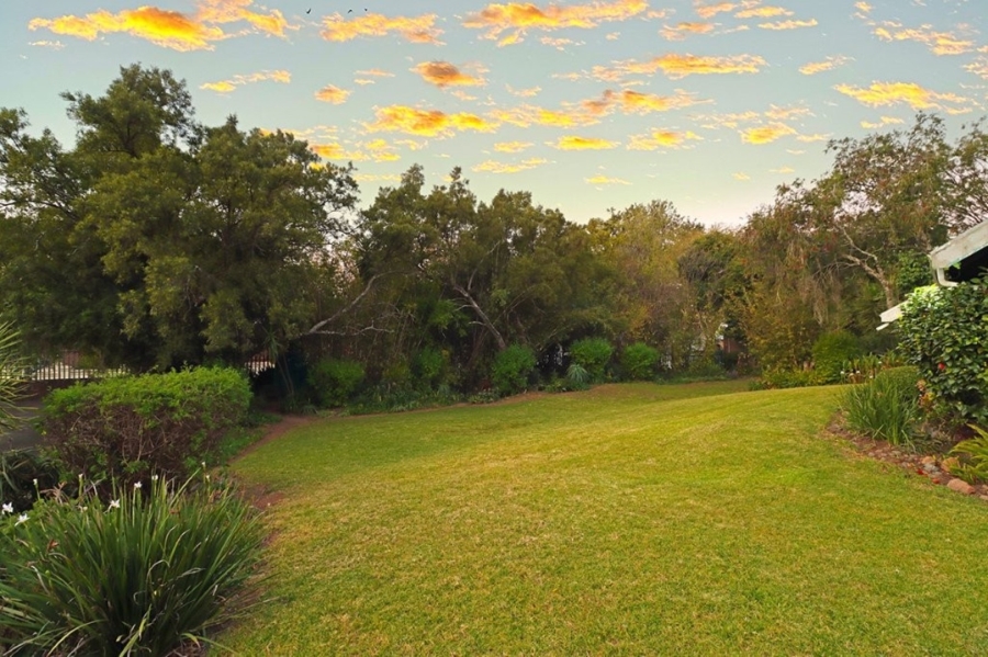 To Let 3 Bedroom Property for Rent in Bryanston Gauteng