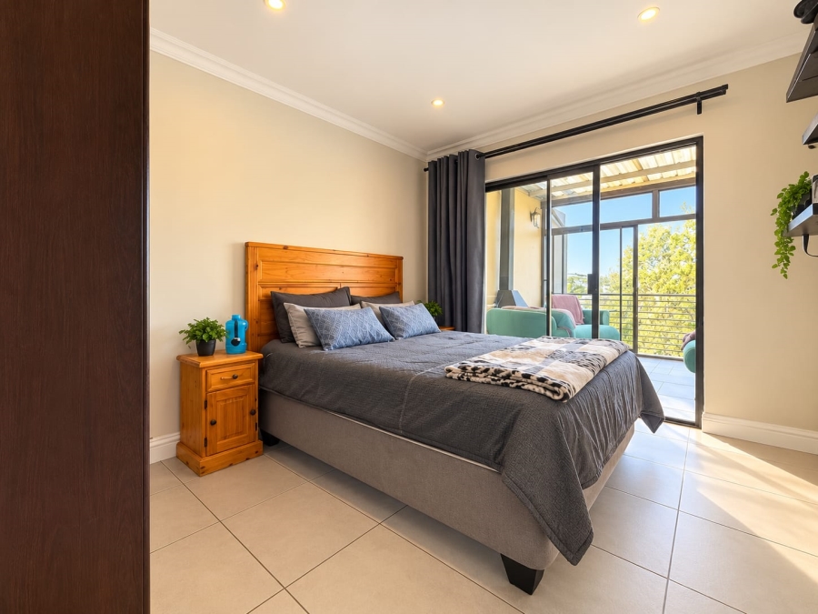 3 Bedroom Property for Sale in Roodekrans Gauteng