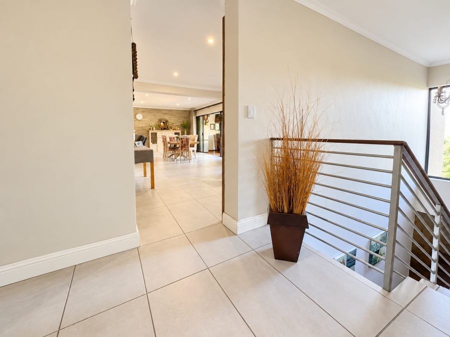 3 Bedroom Property for Sale in Roodekrans Gauteng