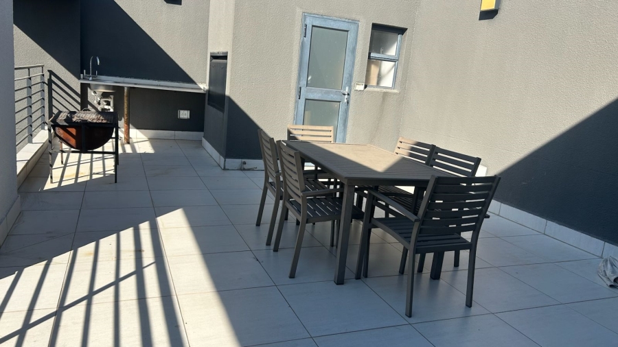 2 Bedroom Property for Sale in Morningside Gauteng
