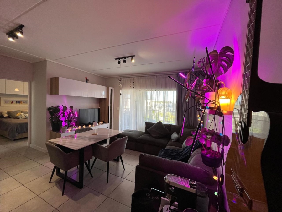 1 Bedroom Property for Sale in Waterfall Gauteng