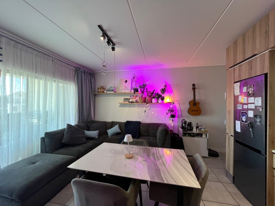 1 Bedroom Property for Sale in Waterfall Gauteng