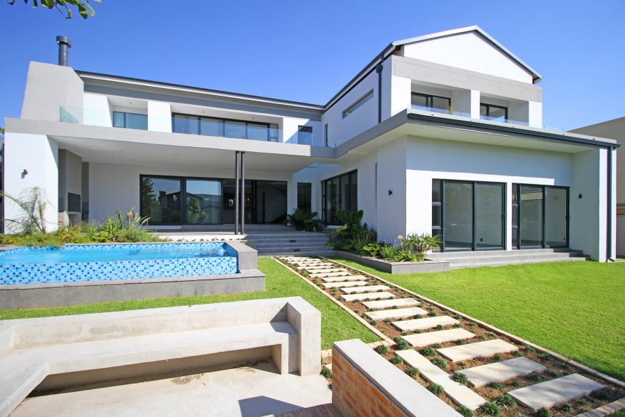 5 Bedroom Property for Sale in Waterfall Country Estate Gauteng