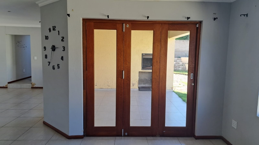 3 Bedroom Property for Sale in Homes Haven Gauteng