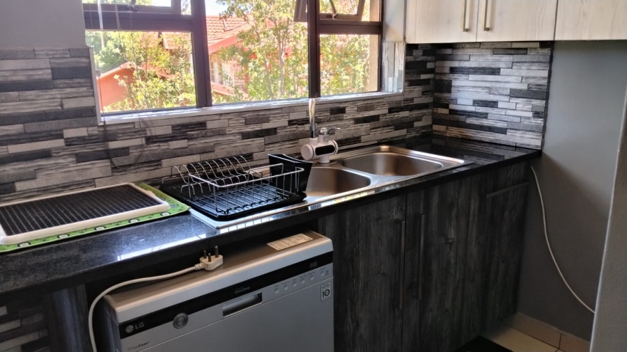 4 Bedroom Property for Sale in Kenmare Gauteng