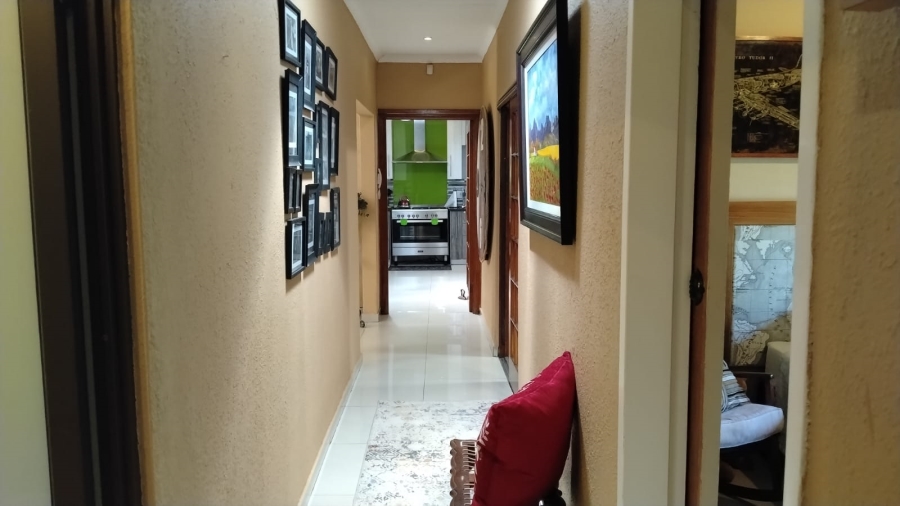 4 Bedroom Property for Sale in Kenmare Gauteng