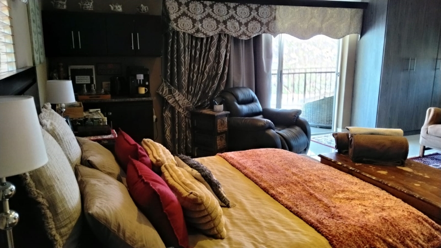 4 Bedroom Property for Sale in Kenmare Gauteng
