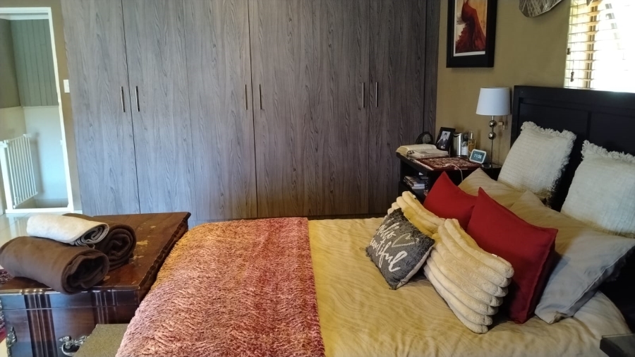 4 Bedroom Property for Sale in Kenmare Gauteng