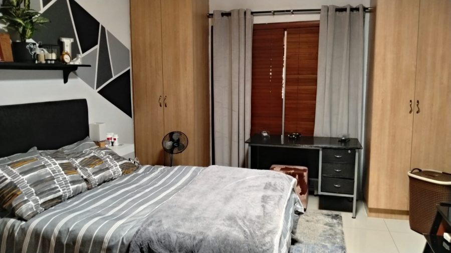 4 Bedroom Property for Sale in Kenmare Gauteng