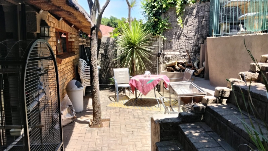 4 Bedroom Property for Sale in Kenmare Gauteng