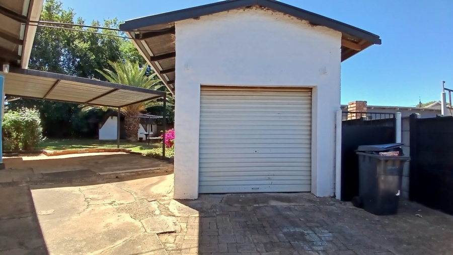 3 Bedroom Property for Sale in Mindalore Gauteng