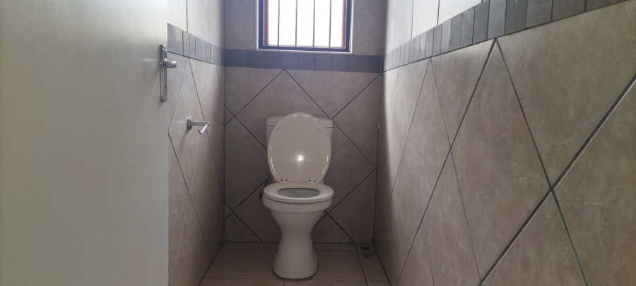 3 Bedroom Property for Sale in Greenhills Gauteng